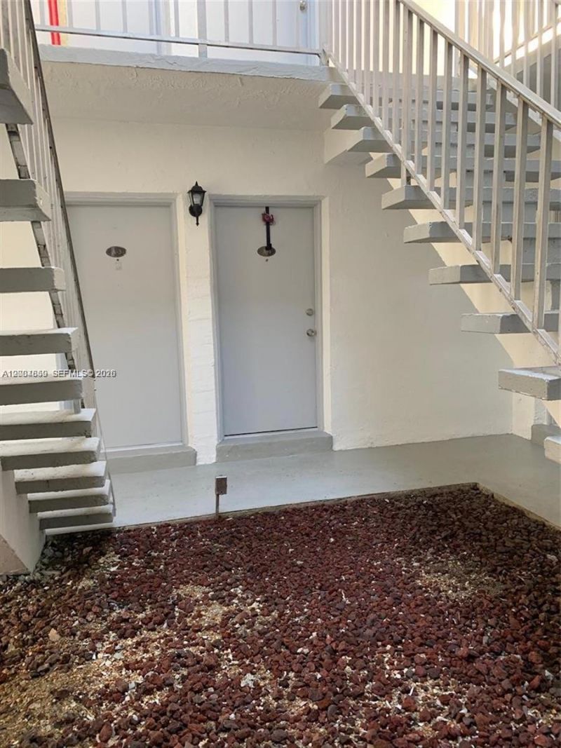 7256 SW 94 Pl, Unit A4, Miami, FL 33173 Photo