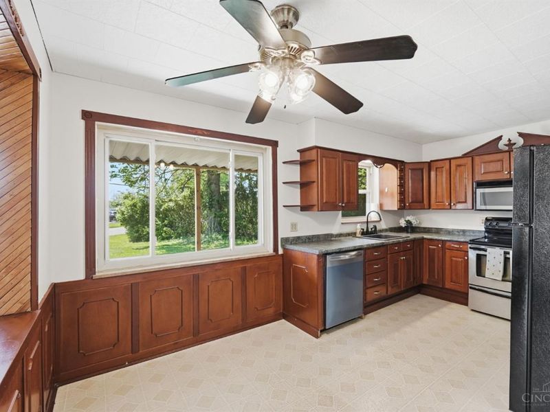 4190 Ebenezer Road, Green Township, OH 45248 Photo 11