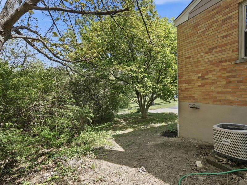 4190 Ebenezer Road, Green Township, OH 45248 Photo 34