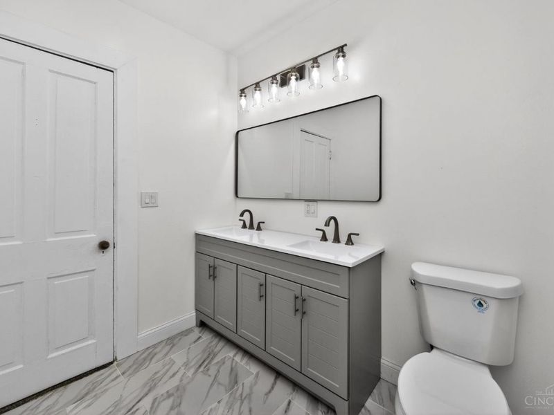 834 Rockdale Avenue, Cincinnati, OH 45229 Photo 25