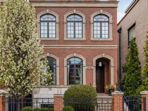 2726 N LAKEWOOD Avenue, Chicago, IL 60614