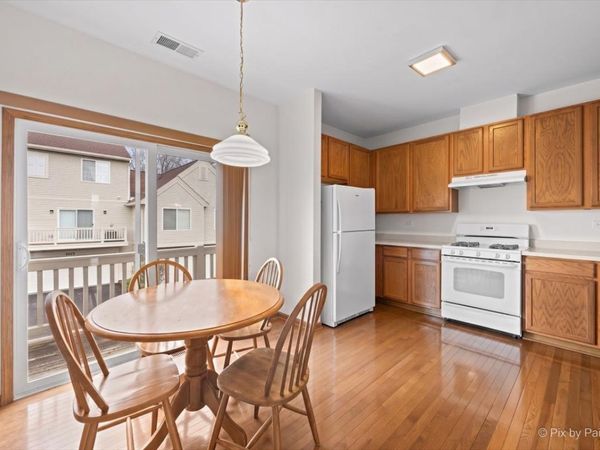 1404 New Haven Drive , Cary, IL 60013