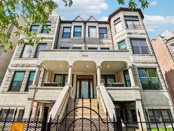 3968 S Ellis Avenue , Unit 2N, Chicago, IL 60653