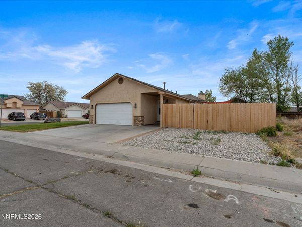 1346 Blue Sage Drive, Fallon, NV 89406