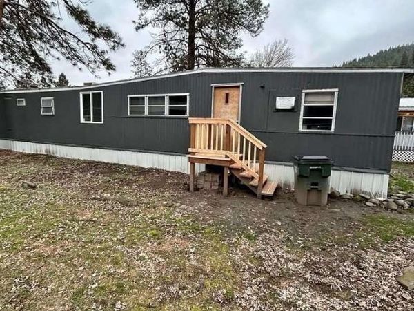 6 Chinook Ln, Orofino, ID 83544