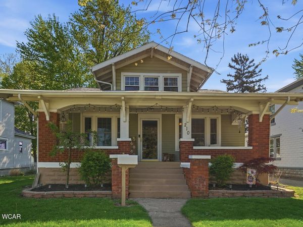 210 N Greenlawn Avenue, Lima, OH 45807