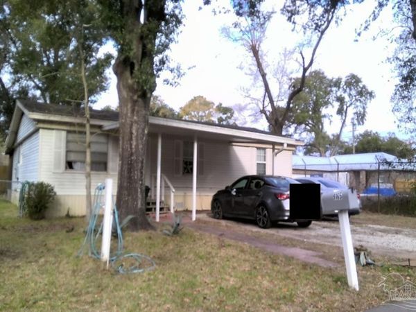 9165 Loomis St, Pensacola, FL 32514