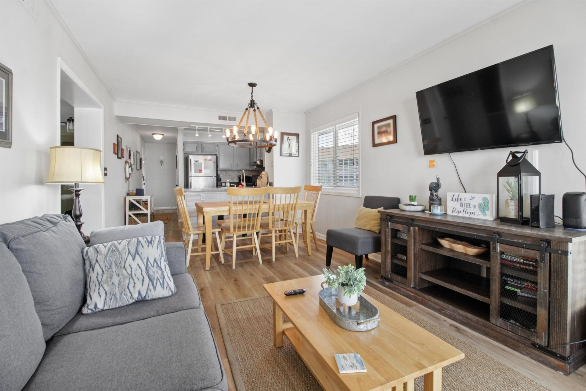 9570 Shore Dr.  Photo 16