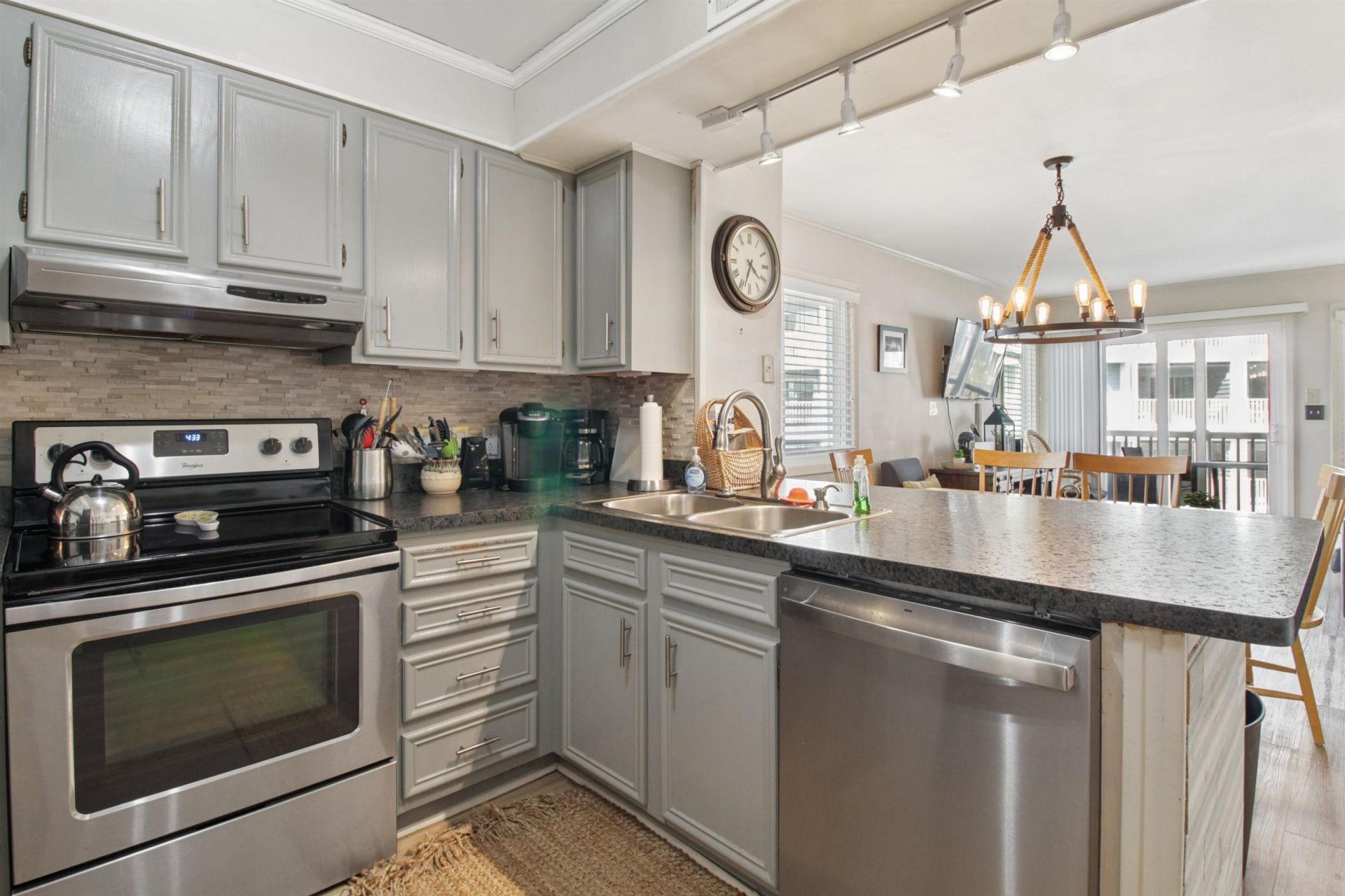 9570 Shore Dr.  Photo 20