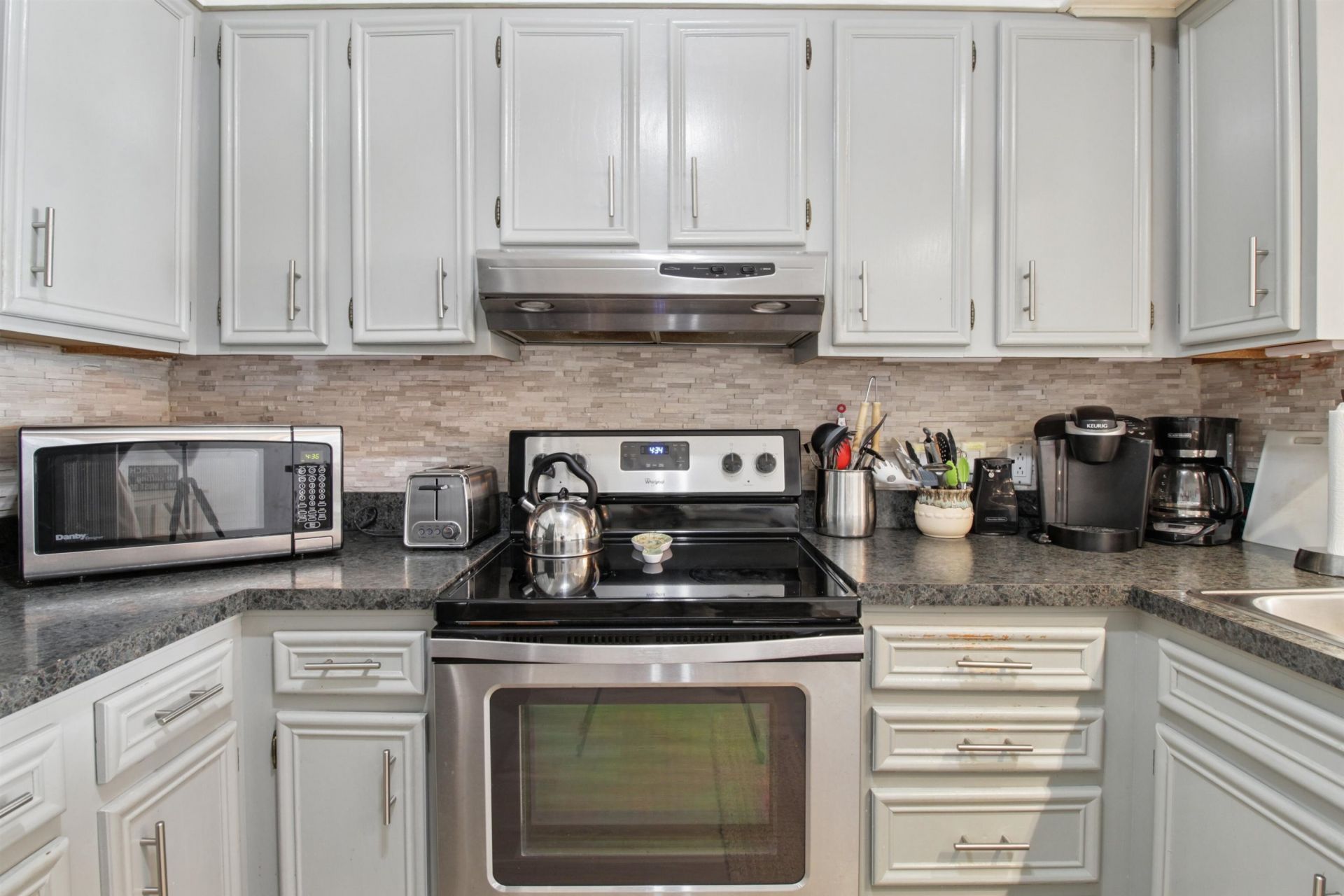 9570 Shore Dr.  Photo 21