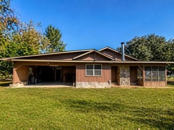 586 JACKS Road, Hessmer, LA 71341