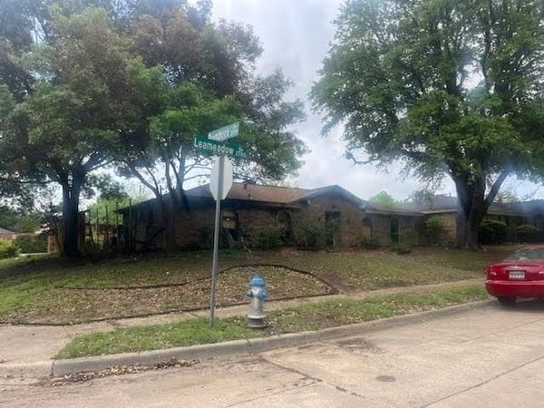 2700 Leameadow Drive, Plano, TX 75075