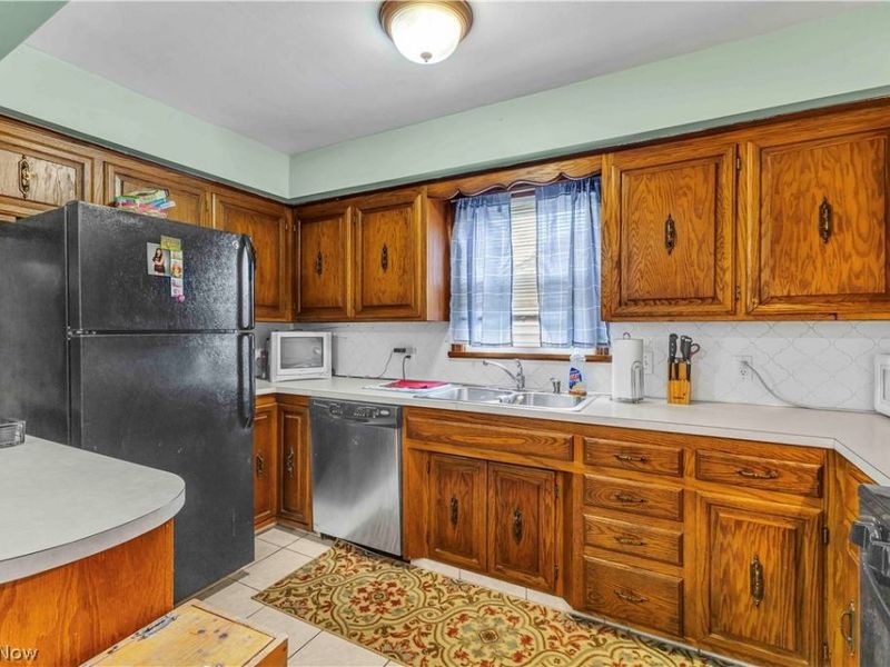 160 Rockdale Avenue, Youngstown, OH 44512 Photo 5