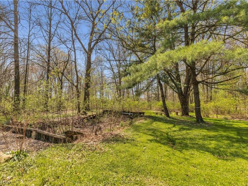 2140 Gardenland Avenue , Niles, OH 44446 Photo 23