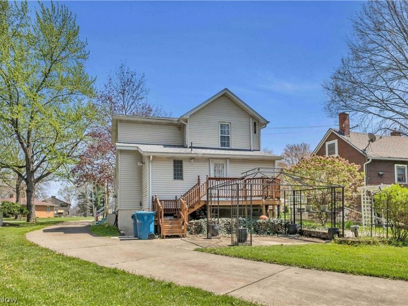 2140 Gardenland Avenue , Niles, OH 44446 Photo 28