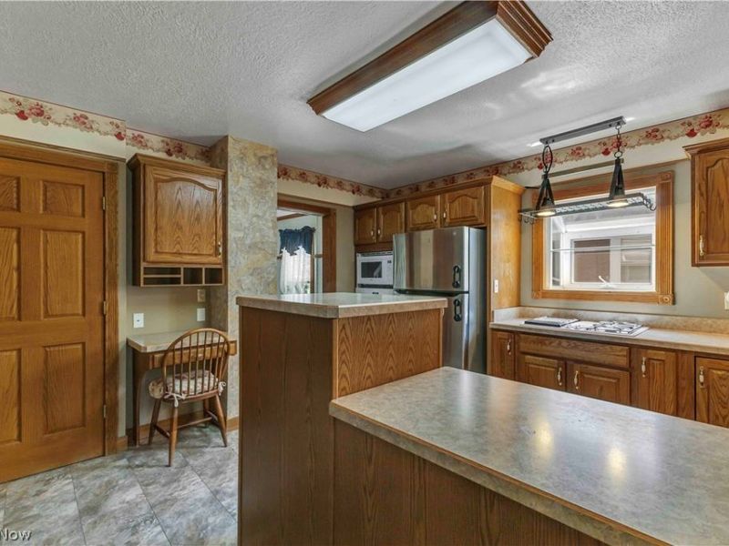 2140 Gardenland Avenue , Niles, OH 44446 Photo 7