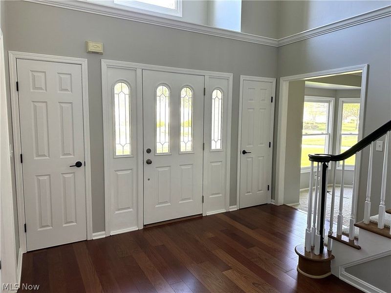 723 Sawmill Drive , Avon Lake, OH 44012 Photo 2