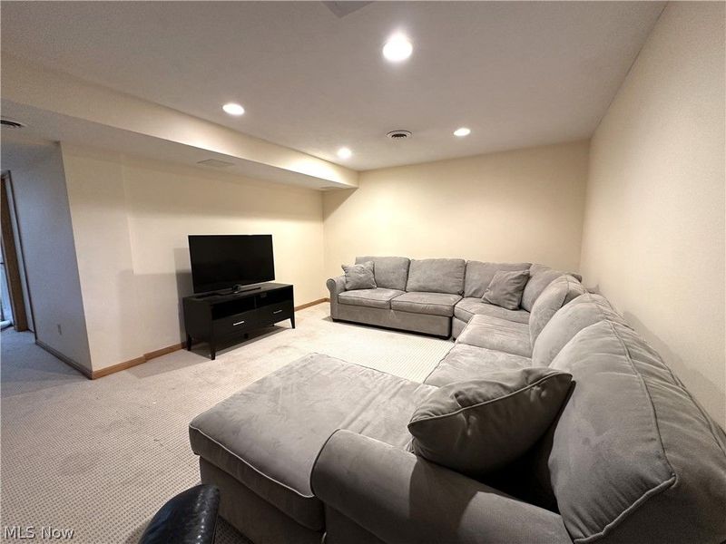 723 Sawmill Drive , Avon Lake, OH 44012 Photo 21