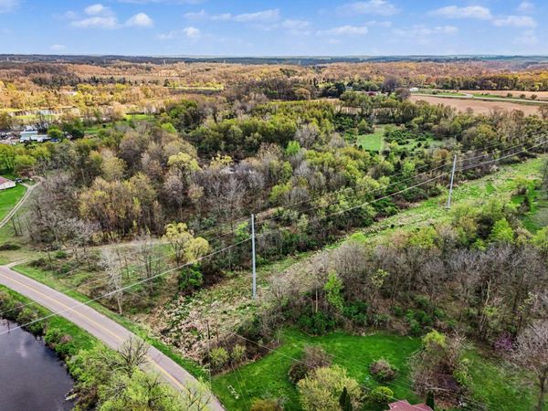 425 Olivet Road Road, Bellevue, MI 49021