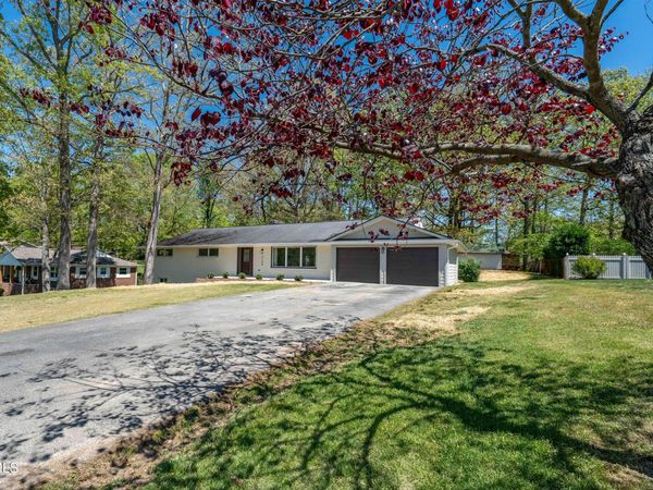 2108 Tallwood Drive, Kingsport, TN 37660