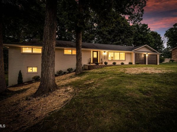 2108 Tallwood Drive, Kingsport, TN 37660