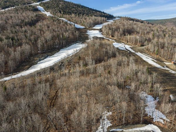 8122 Sawtooth Road , Carrabassett Valley, ME 04947