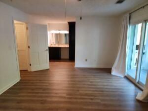 1714 Greystone Photo 13