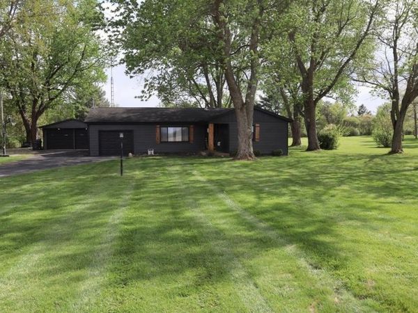 9321 W CR 400 N, Gaston, IN 47342