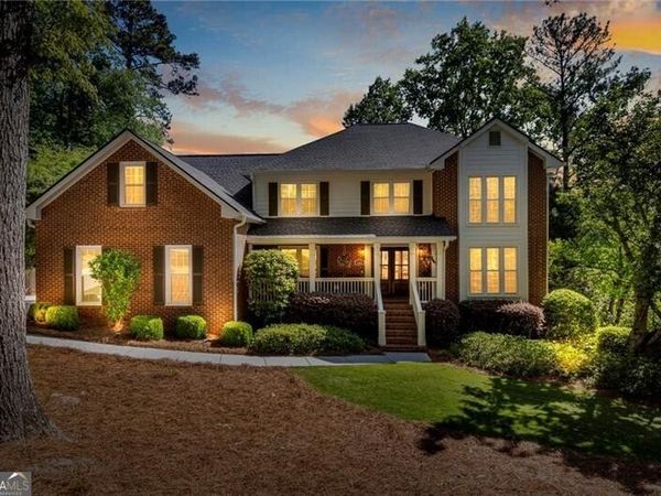 7585 Hunters Woods Drive, Atlanta, GA 30350