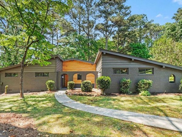 2784 Smithsonia Way, Tucker, GA 30084