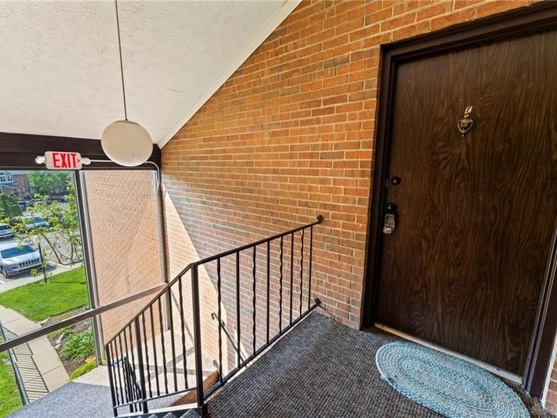 1000 LOOKOUT, West Carrollton, OH 45449 Photo 2