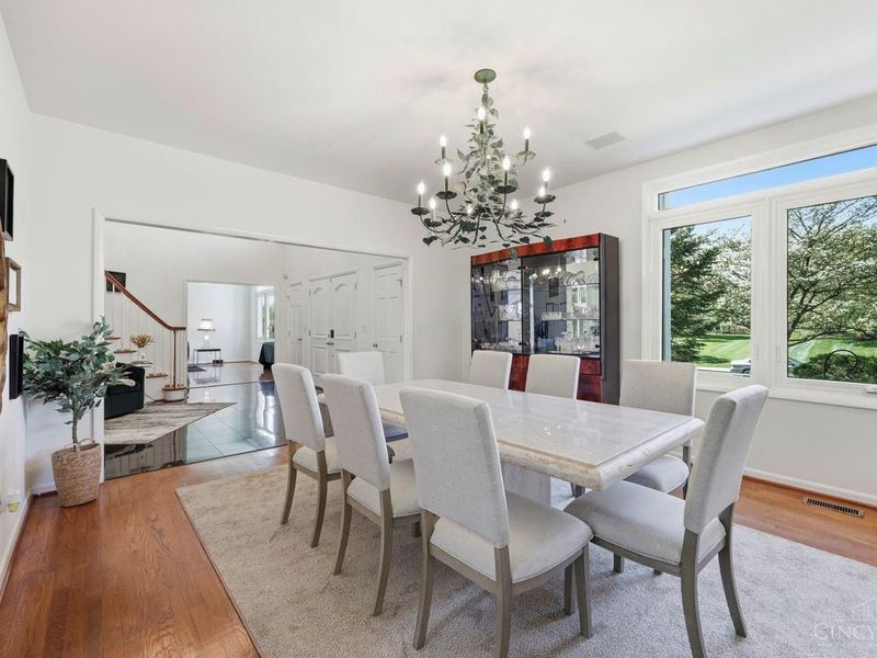 9030 Ambercreek Drive, Cincinnati, OH 45236 Photo 19