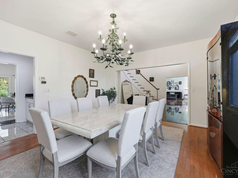 9030 Ambercreek Drive, Cincinnati, OH 45236 Photo 20