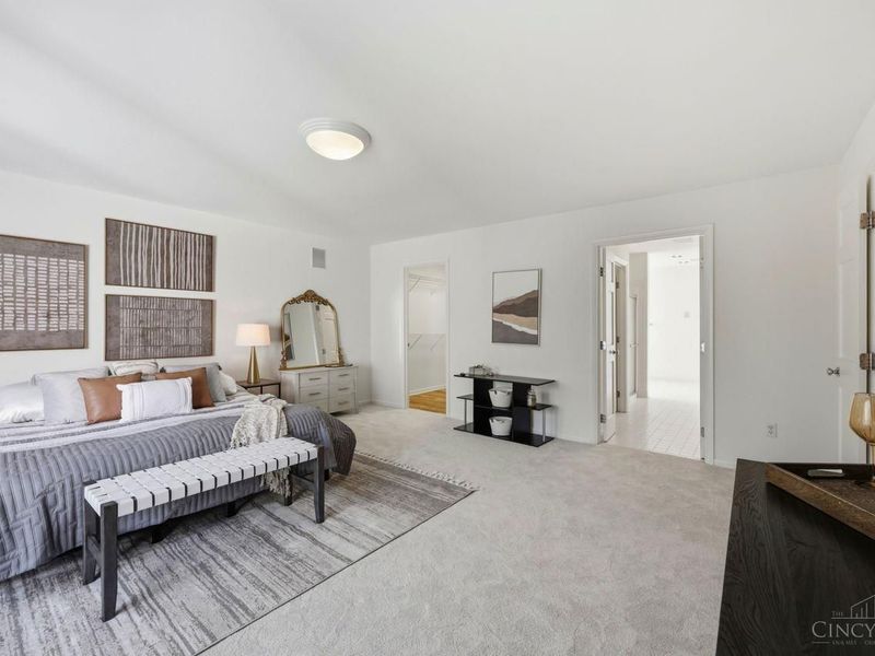 9030 Ambercreek Drive, Cincinnati, OH 45236 Photo 34