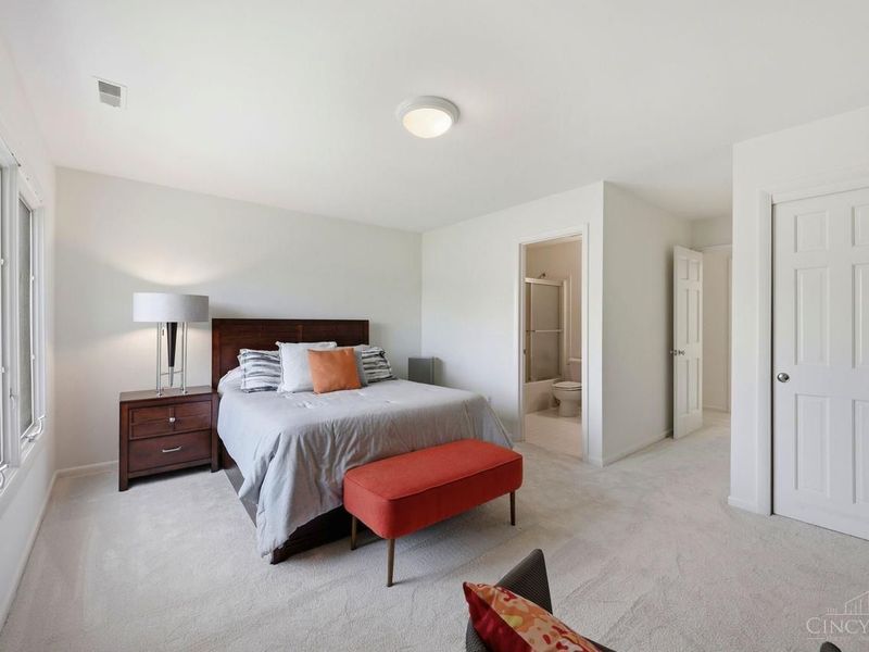 9030 Ambercreek Drive, Cincinnati, OH 45236 Photo 36