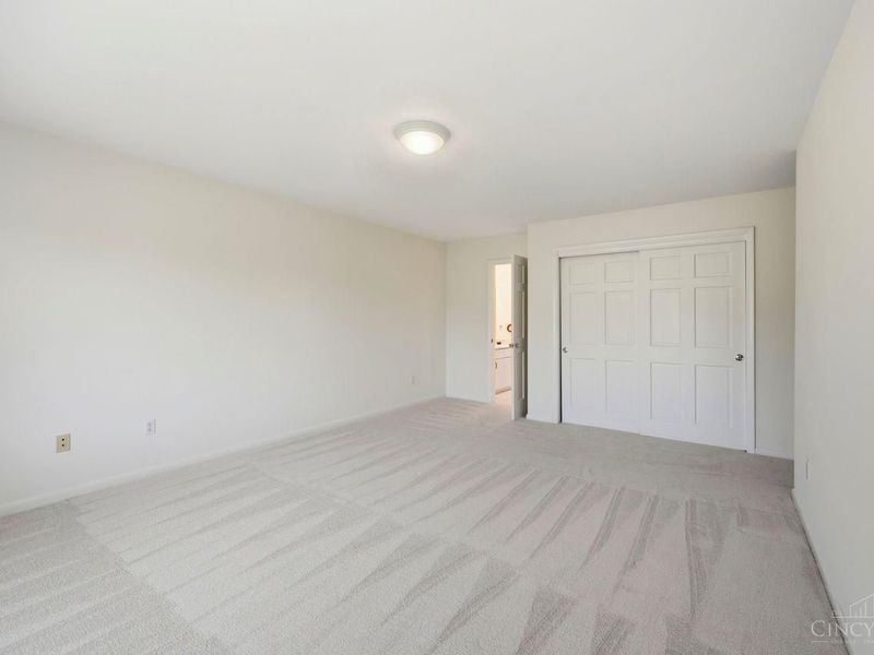 9030 Ambercreek Drive, Cincinnati, OH 45236 Photo 44