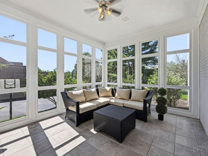 9030 Ambercreek Drive, Cincinnati, OH 45236 Photo 60