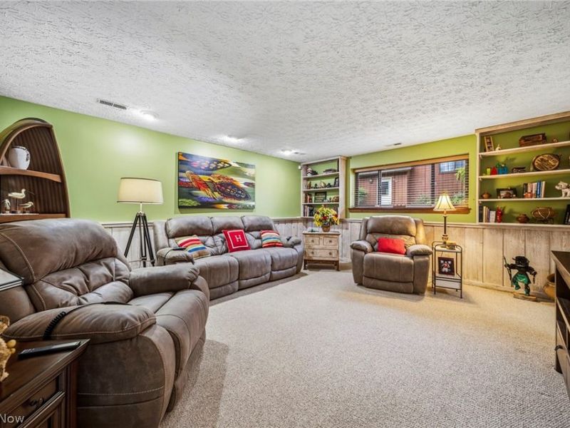 9060 Bluejay Lane , Mentor, OH 44060 Photo 24