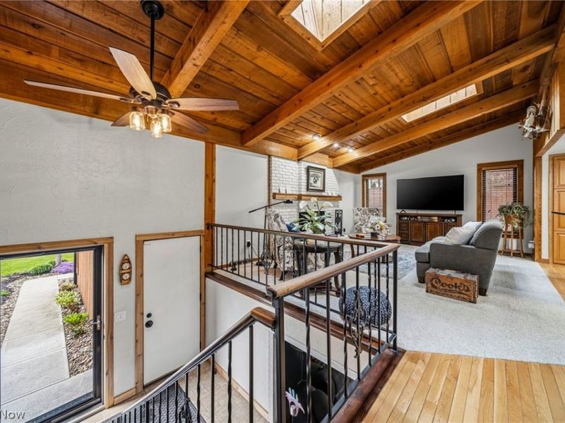 9060 Bluejay Lane , Mentor, OH 44060 Photo 6