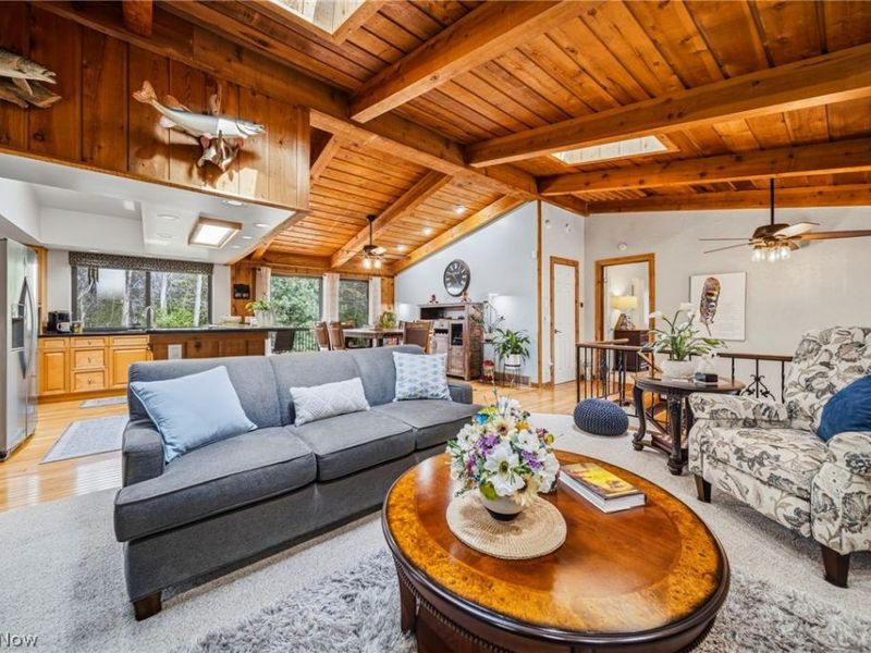 9060 Bluejay Lane , Mentor, OH 44060 Photo 8