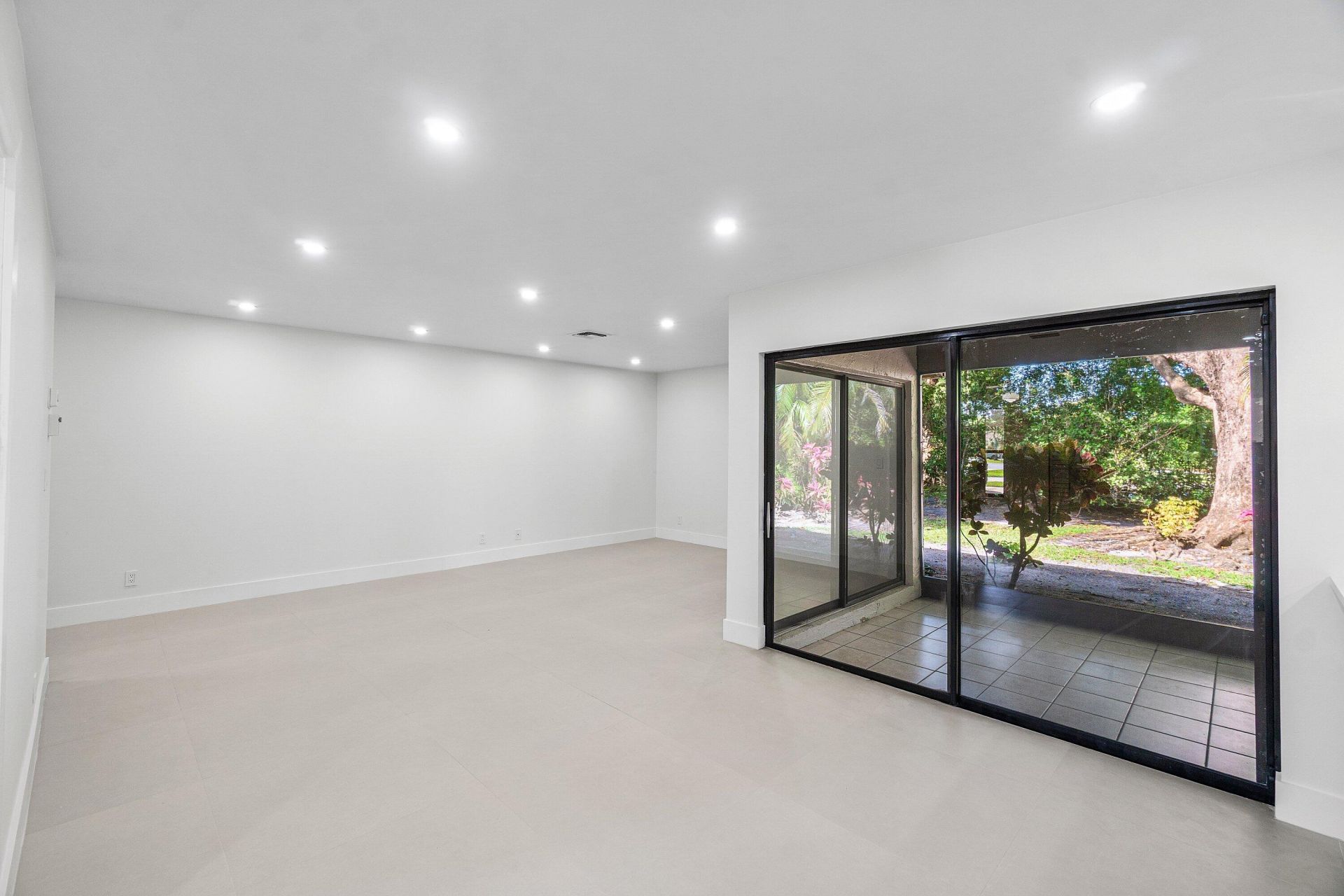 5944 Forest Grove Drive, Unit 3, Boynton Beach, FL 33437 Photo