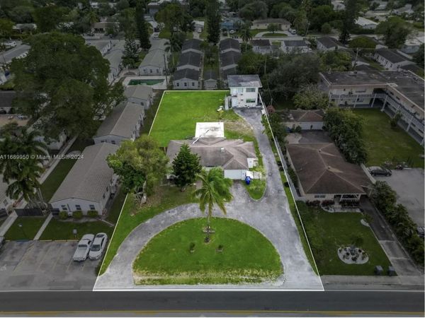 2646 Johnson Street, Hollywood, FL 33020