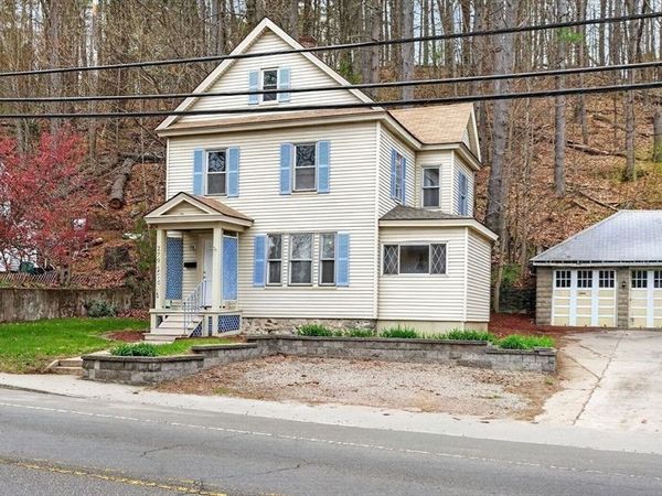 279 S Main St, Athol, MA 01331
