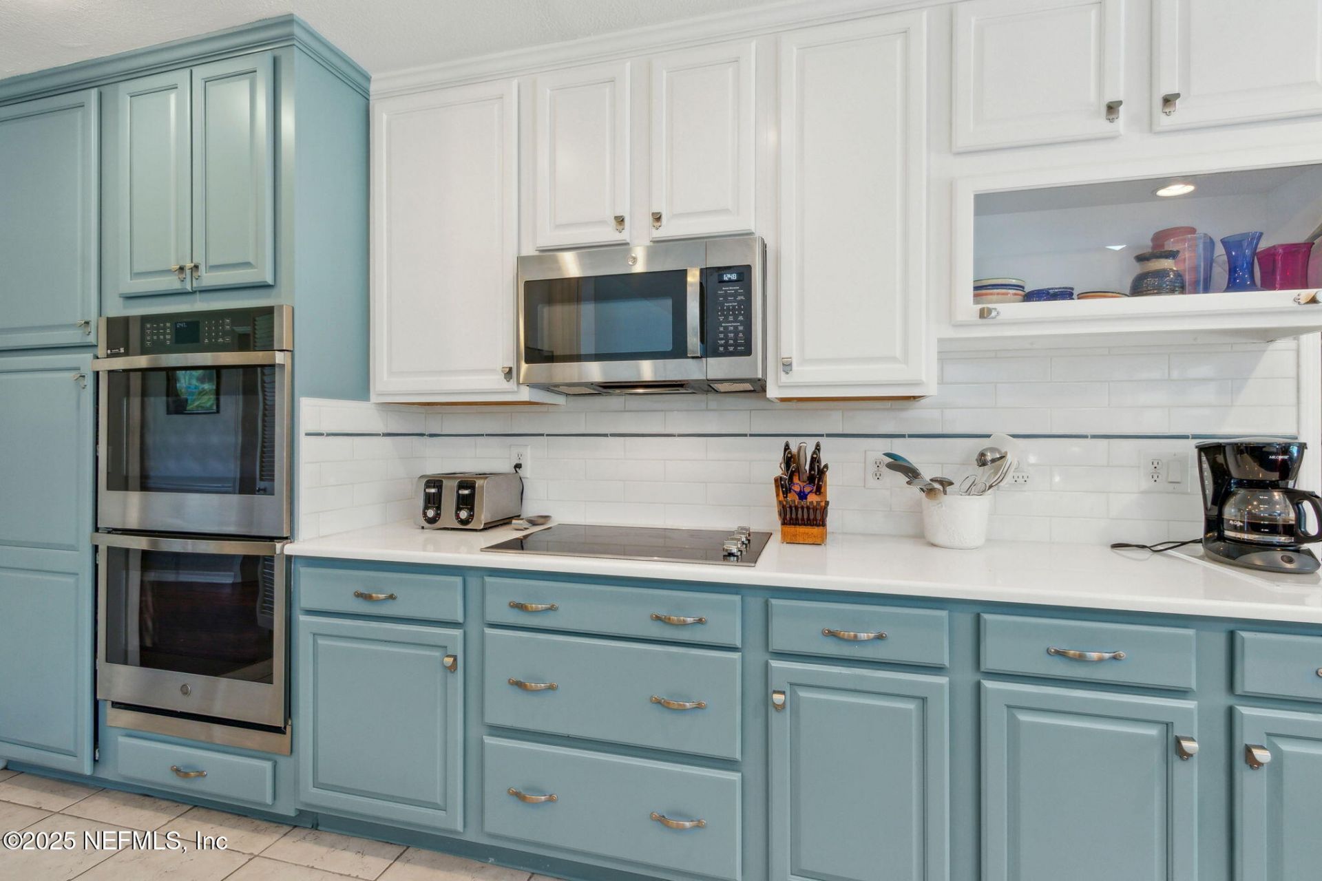 8205 Hidden Lake Drive N, Jacksonville, FL 32216 Photo