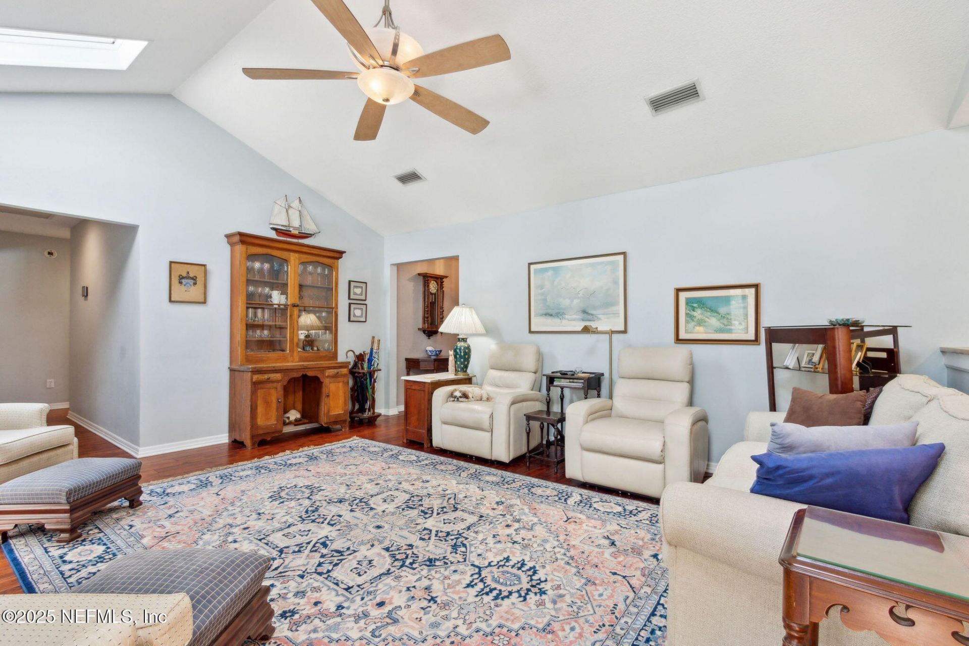 8205 Hidden Lake Drive N, Jacksonville, FL 32216 Photo