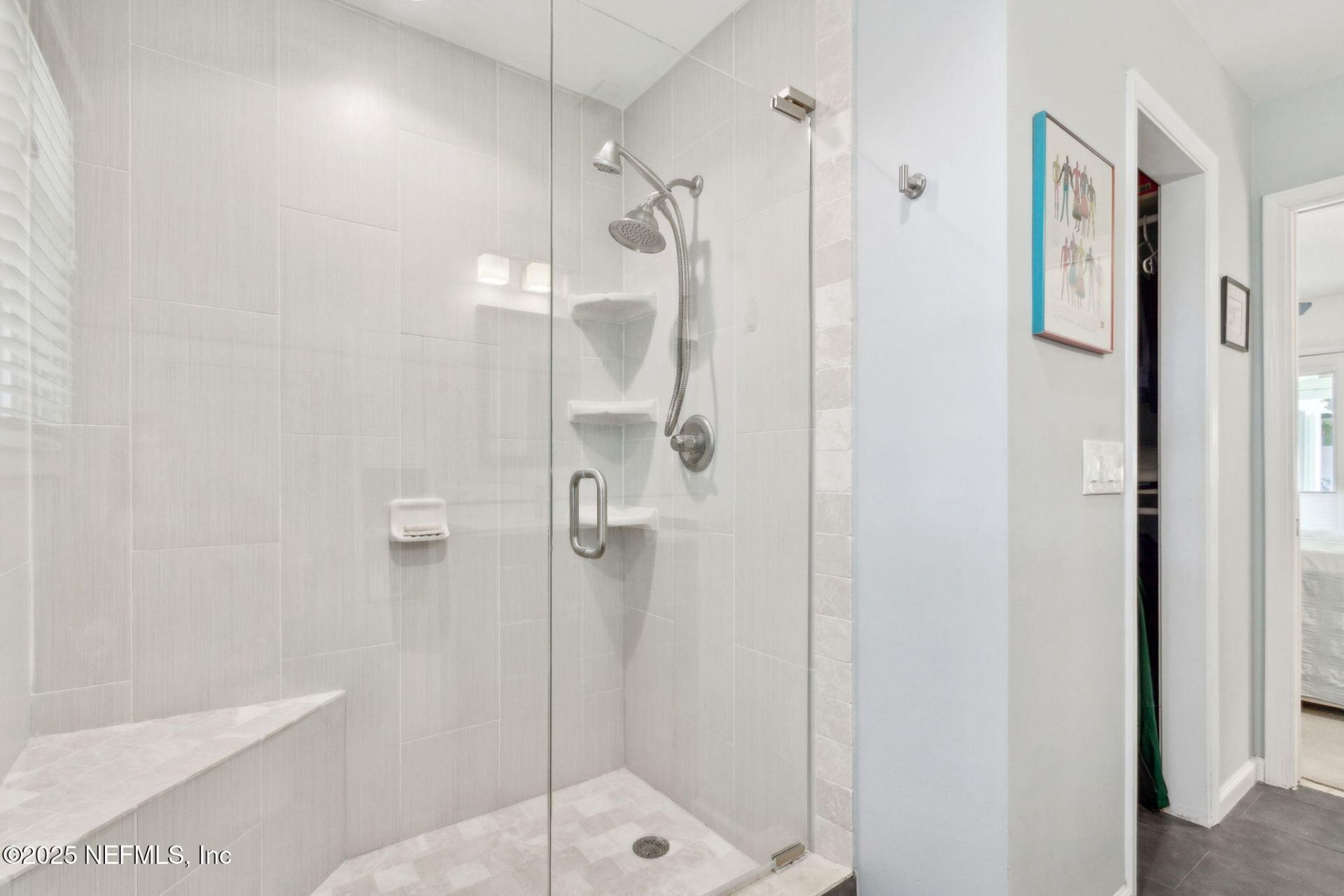 8205 Hidden Lake Drive N, Jacksonville, FL 32216 Photo