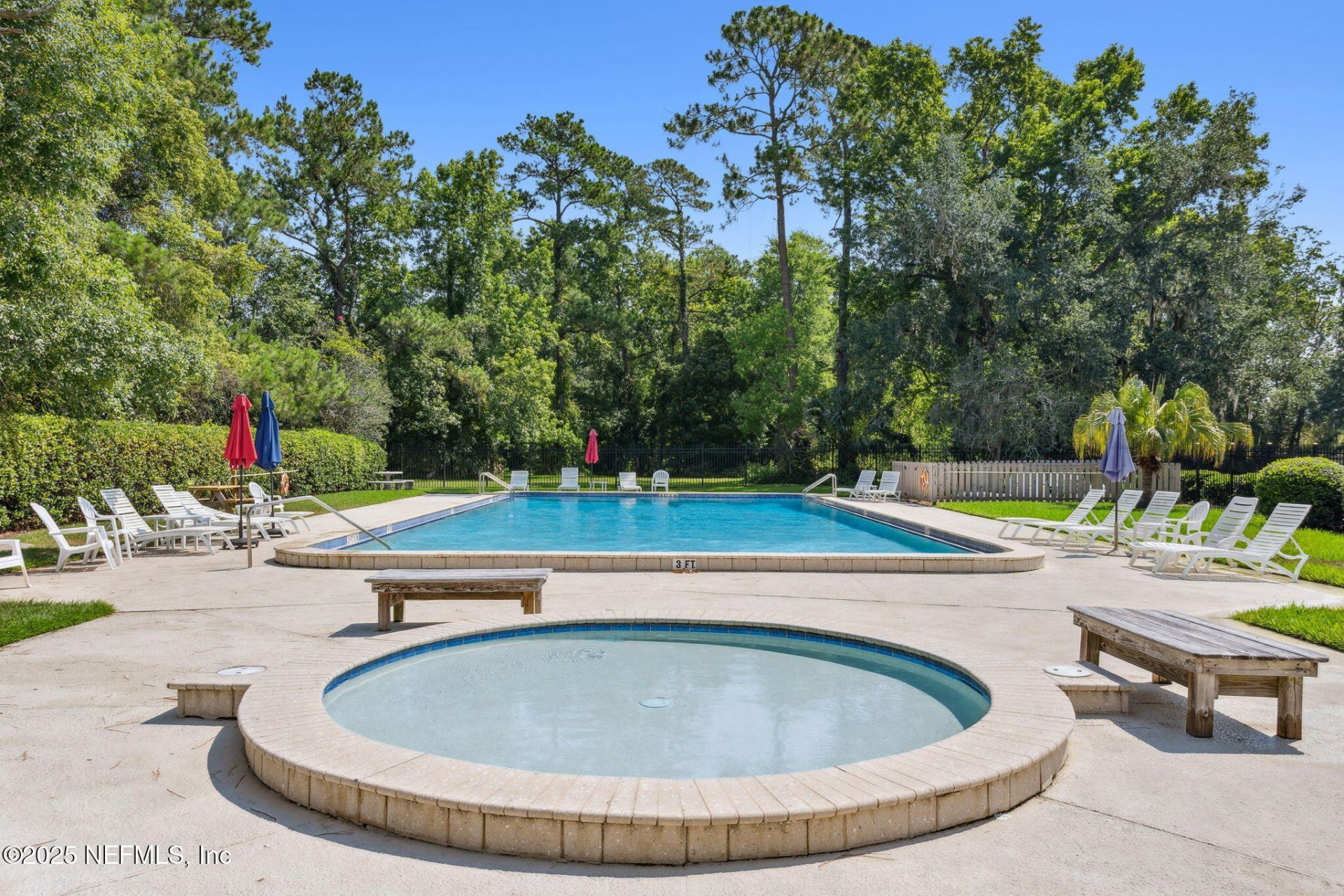 8205 Hidden Lake Drive N, Jacksonville, FL 32216 Photo