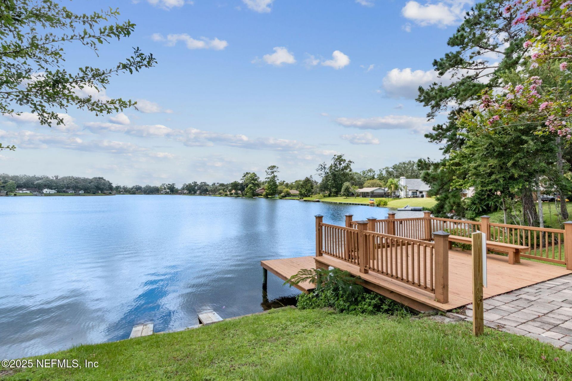 8205 Hidden Lake Drive N, Jacksonville, FL 32216 Photo