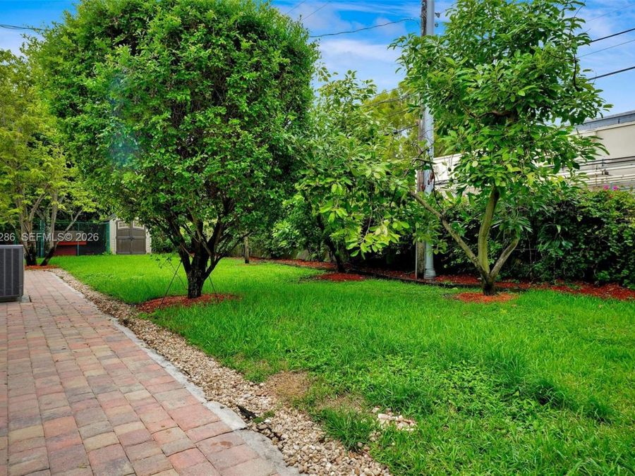 Property Image 25