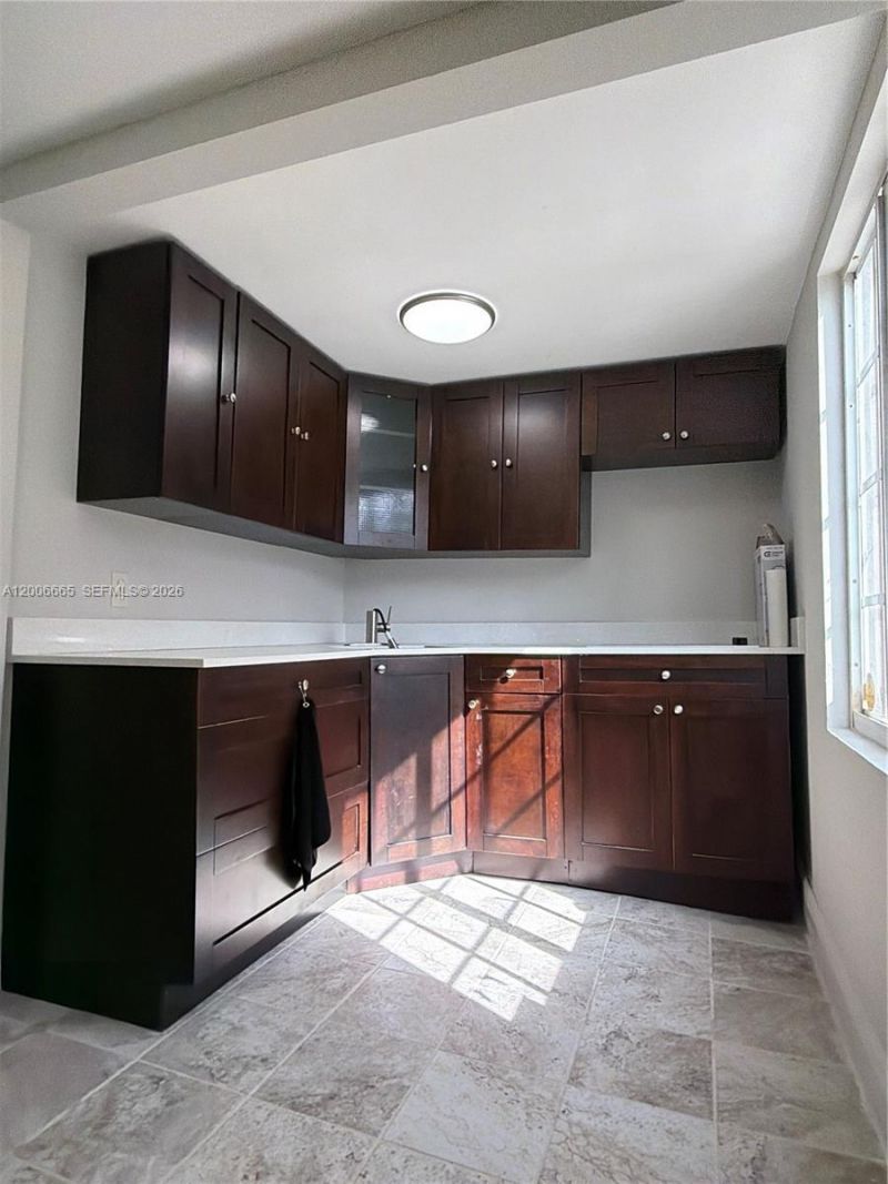 1350 SW 13th St , Unit Rear-Groun, Miami, FL 33145 Photo